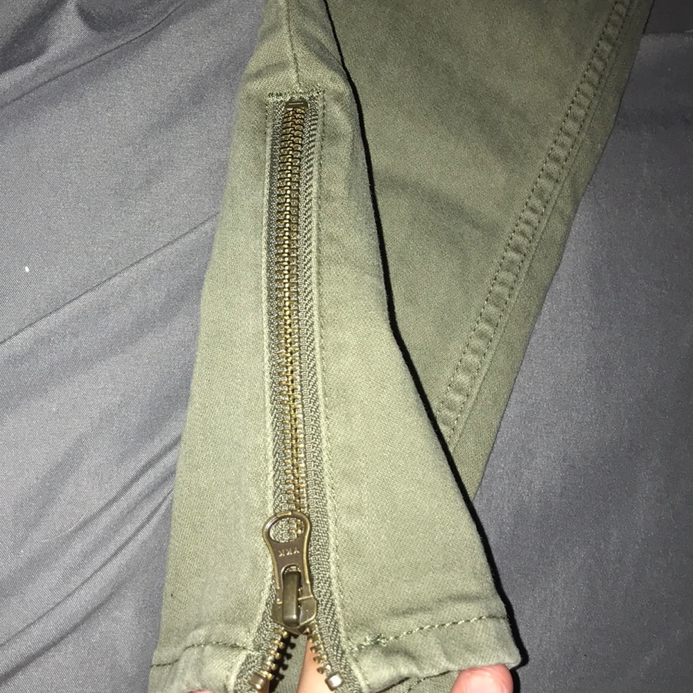 Jeans - Picture 3 of 5